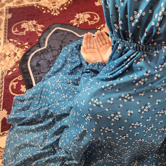 Printed Namaz Chadar with sleeves and Niqab - 003