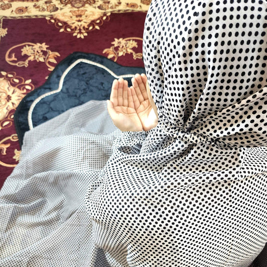 Printed Namaz Chadar with sleeves and Niqab - 005