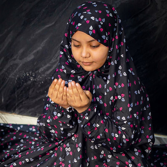 Kids Black Printed Namaz Chaddar - 10