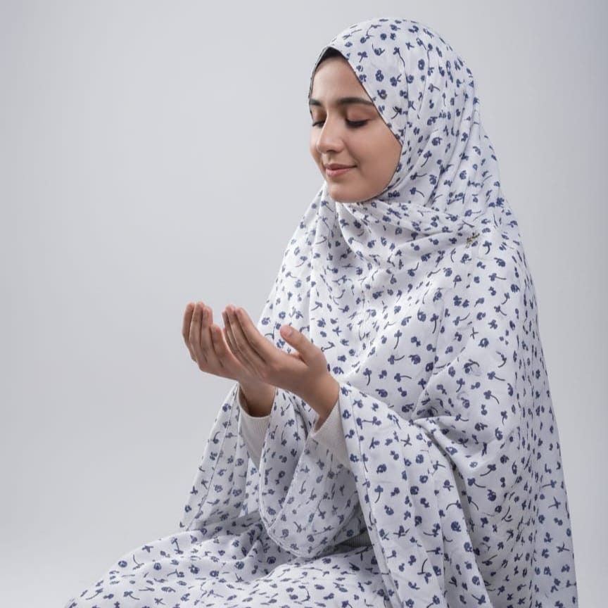 Printed Namaz Chaddar with sleeves and Niqab-White Floral
